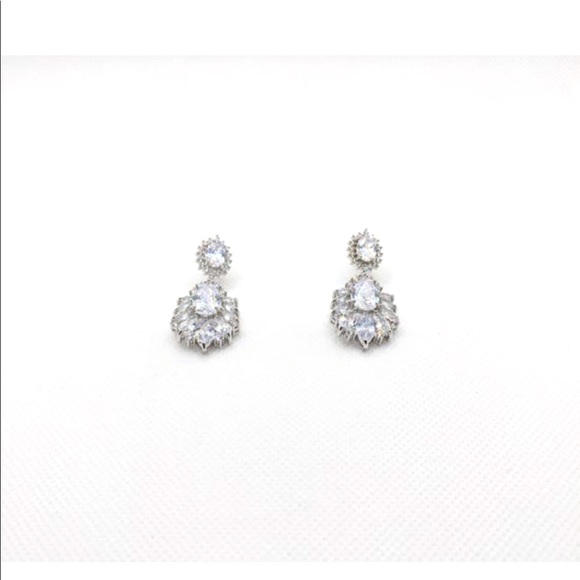 CZ White Gold Plated Water Drop Dangle Earrings. - Picture 1 of 6